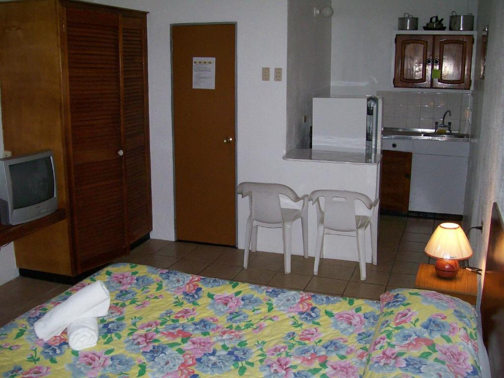 Golden Thistle Guest house