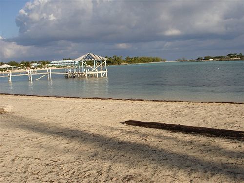 Augusta Bay Bahamas, Exuma Hotel