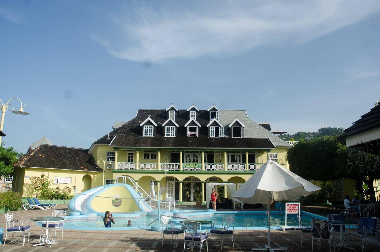 Aparthotel Deluxe Sandcastles Ocho Rios