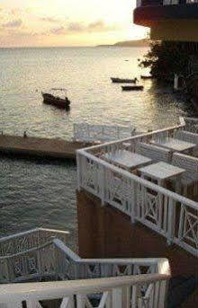 Moxons Club Hotel