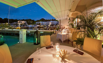 Resort Port Ferdinand Luxury And Residences