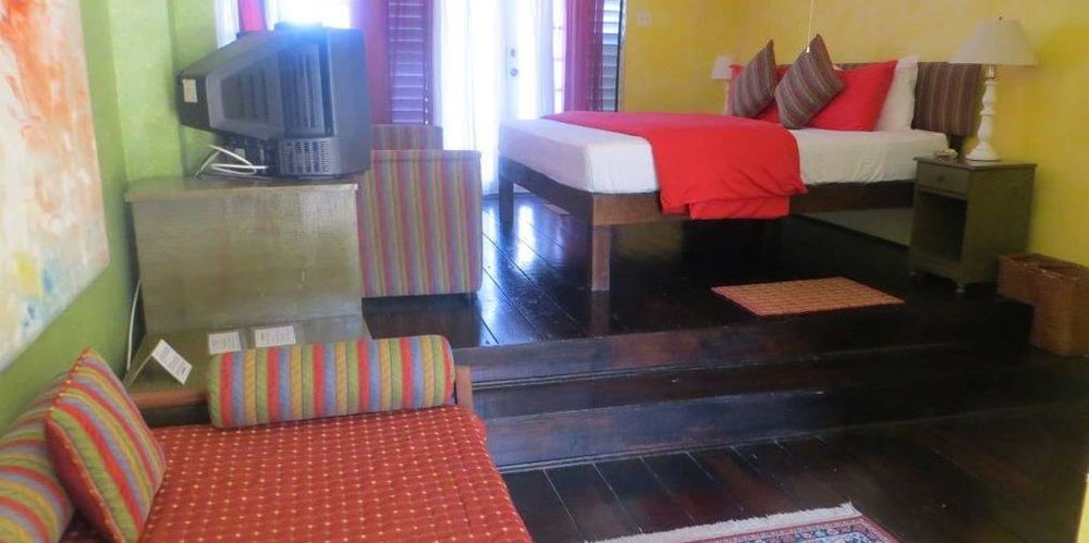 Hotel Moxons Club 4*