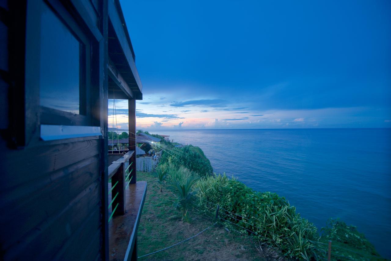 The Sea Cliff & Hotel