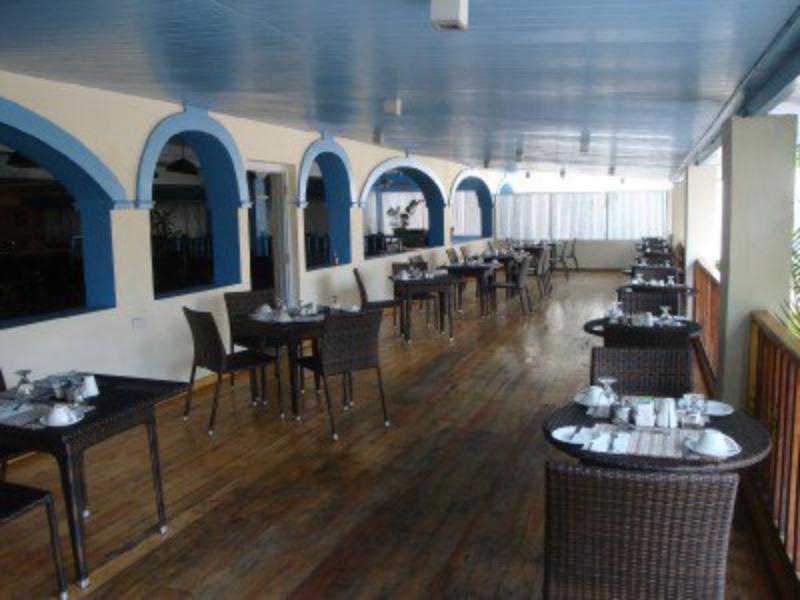 Resort Starfish Discovery Bay 3*