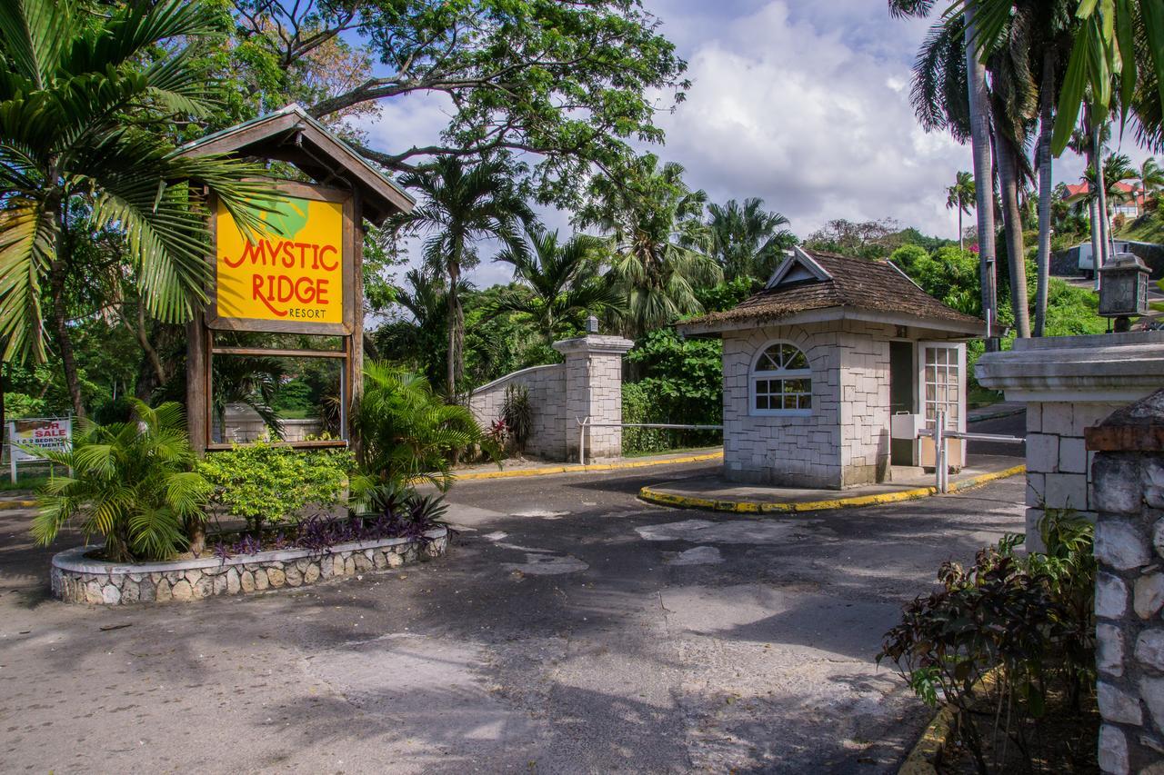 Hillview At Mystic Ridge Resort