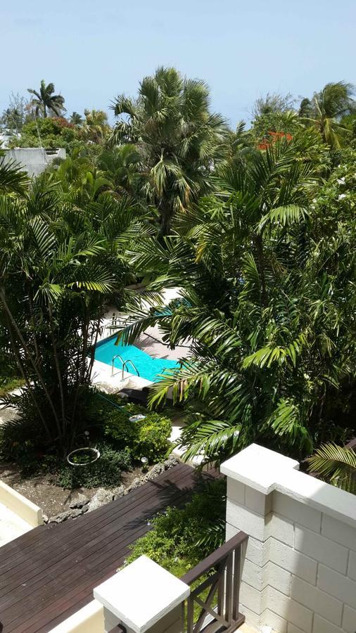 Brownes Condominium 2 * Bridgetown