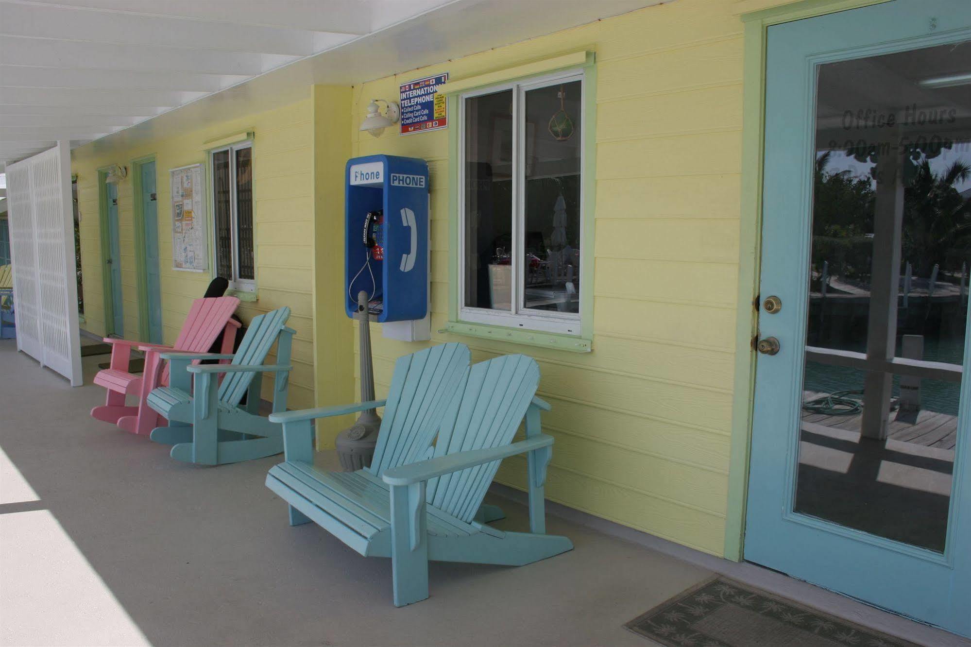 Sea Spray & Marina Lubbers Quarters Cay
