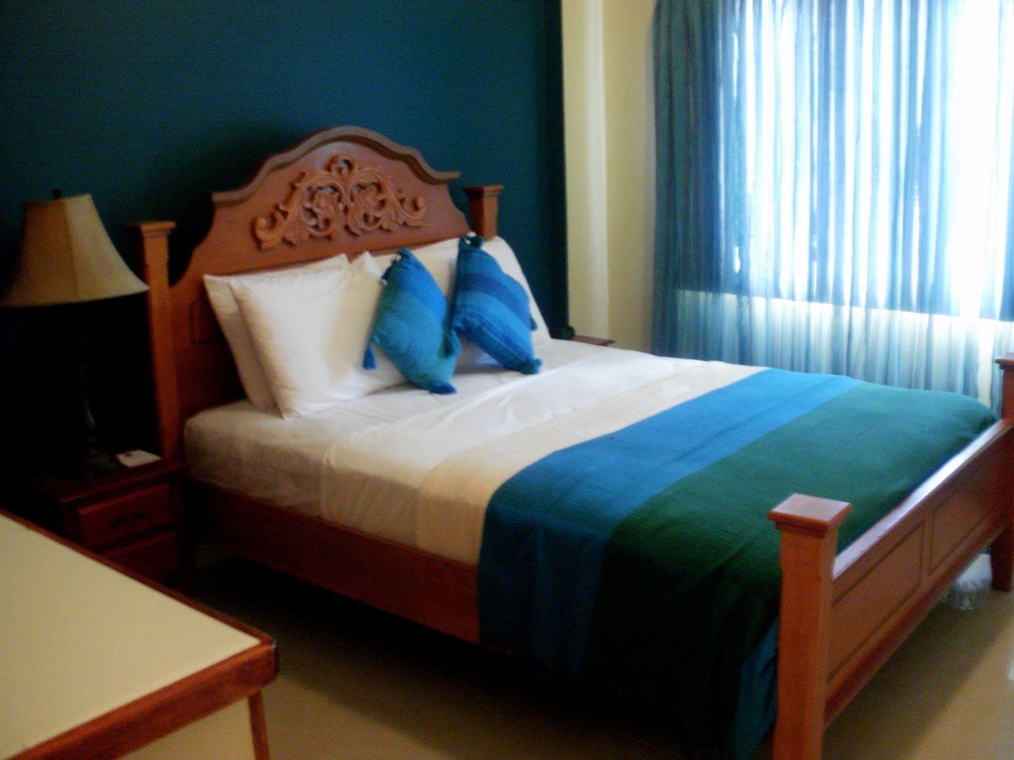 Flight Inn 3*