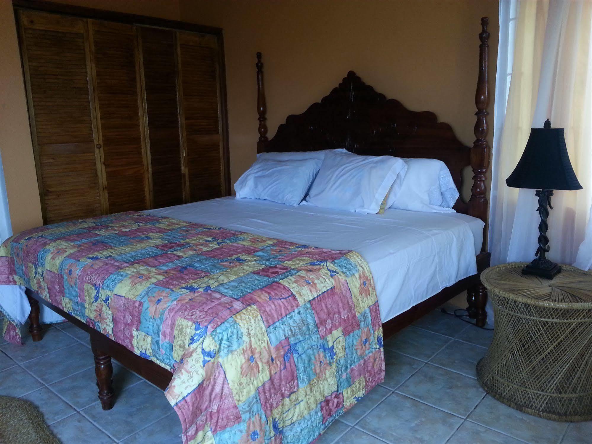 Hotel Emerald View Montego Bay