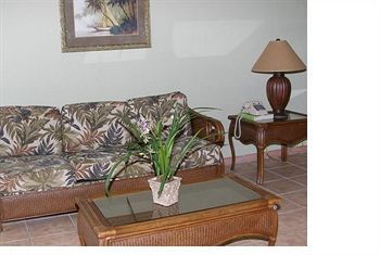 Hotel Island Palm Marina