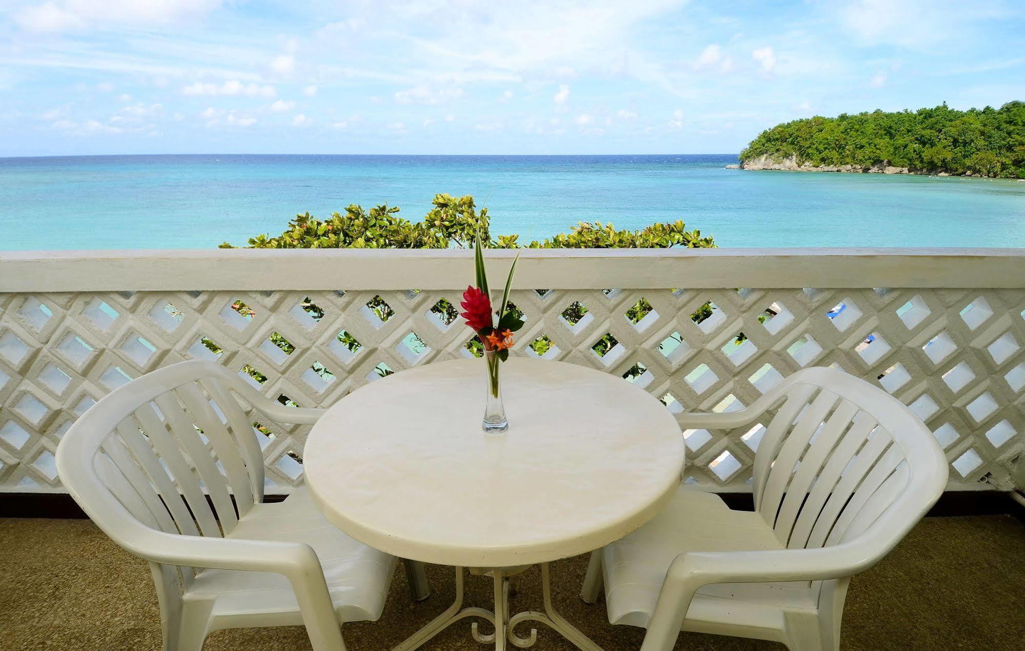 Kaz Kreol Ocho Rios