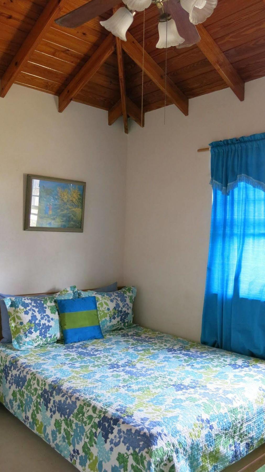 Gemini House 3*