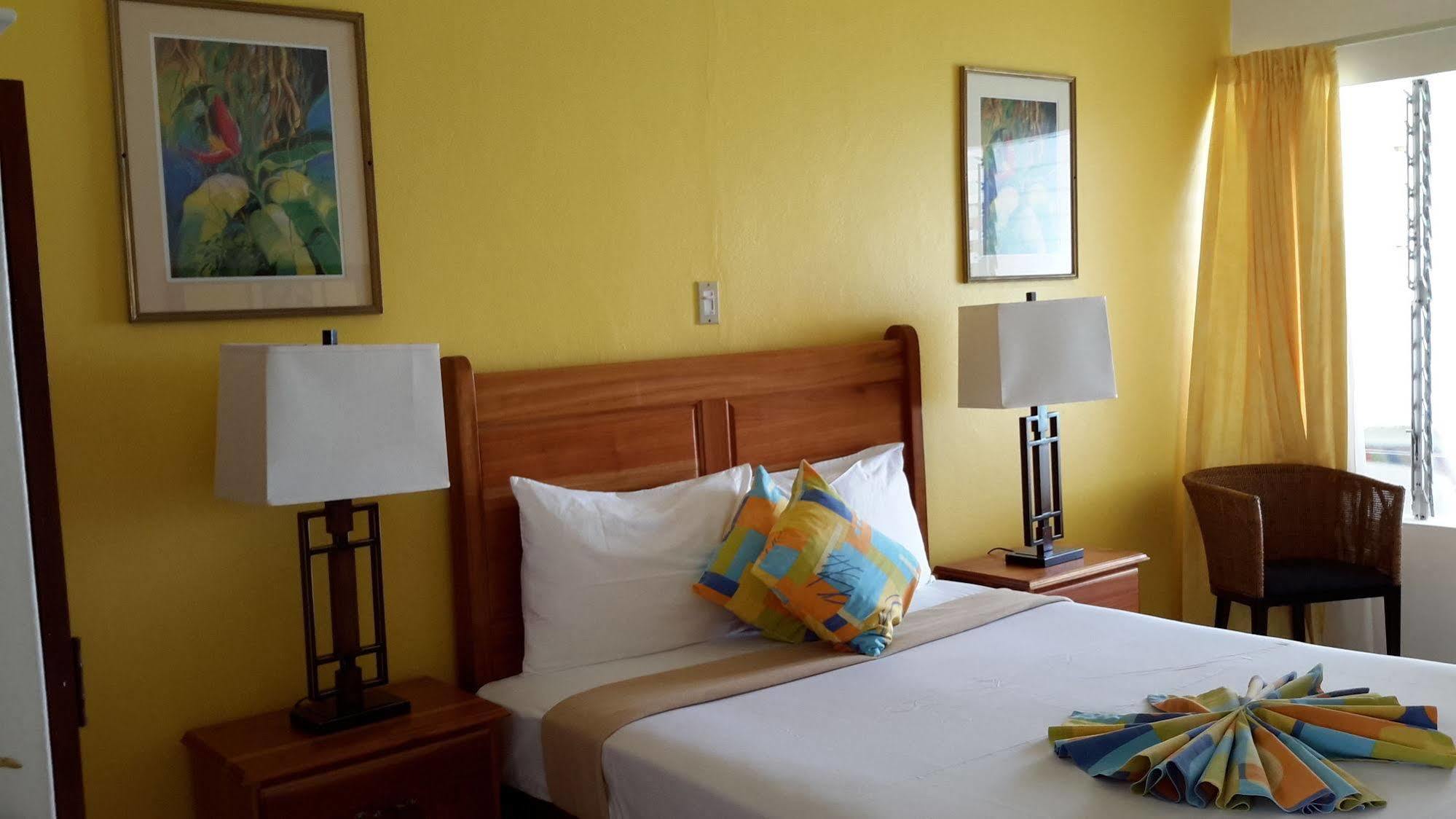 Hibiscus Hotel Ocho Rios