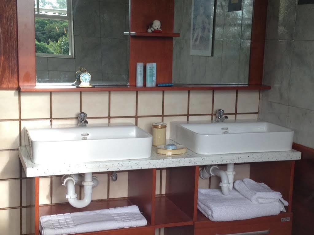 Hotel Rnm The Clubhouse Grenada