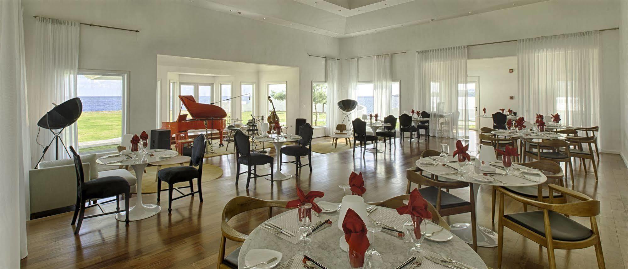 Hotel Trident 4*