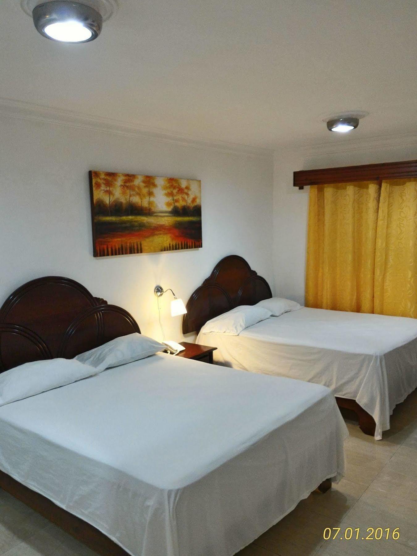 Riparbella Hotel