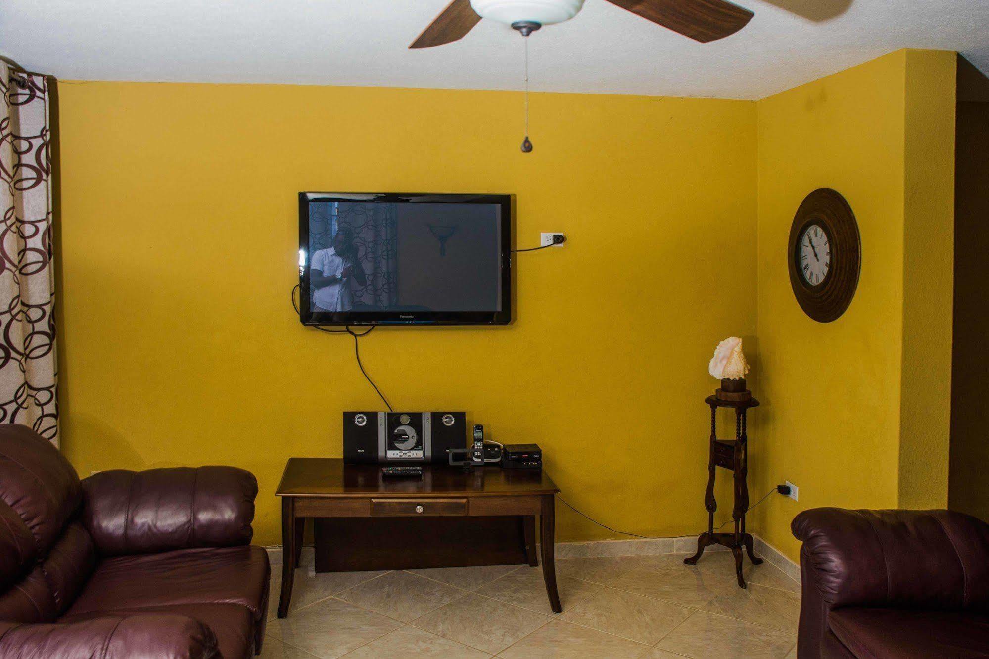 Riana Barbados Villa *
