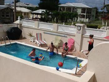 Riana Barbados *