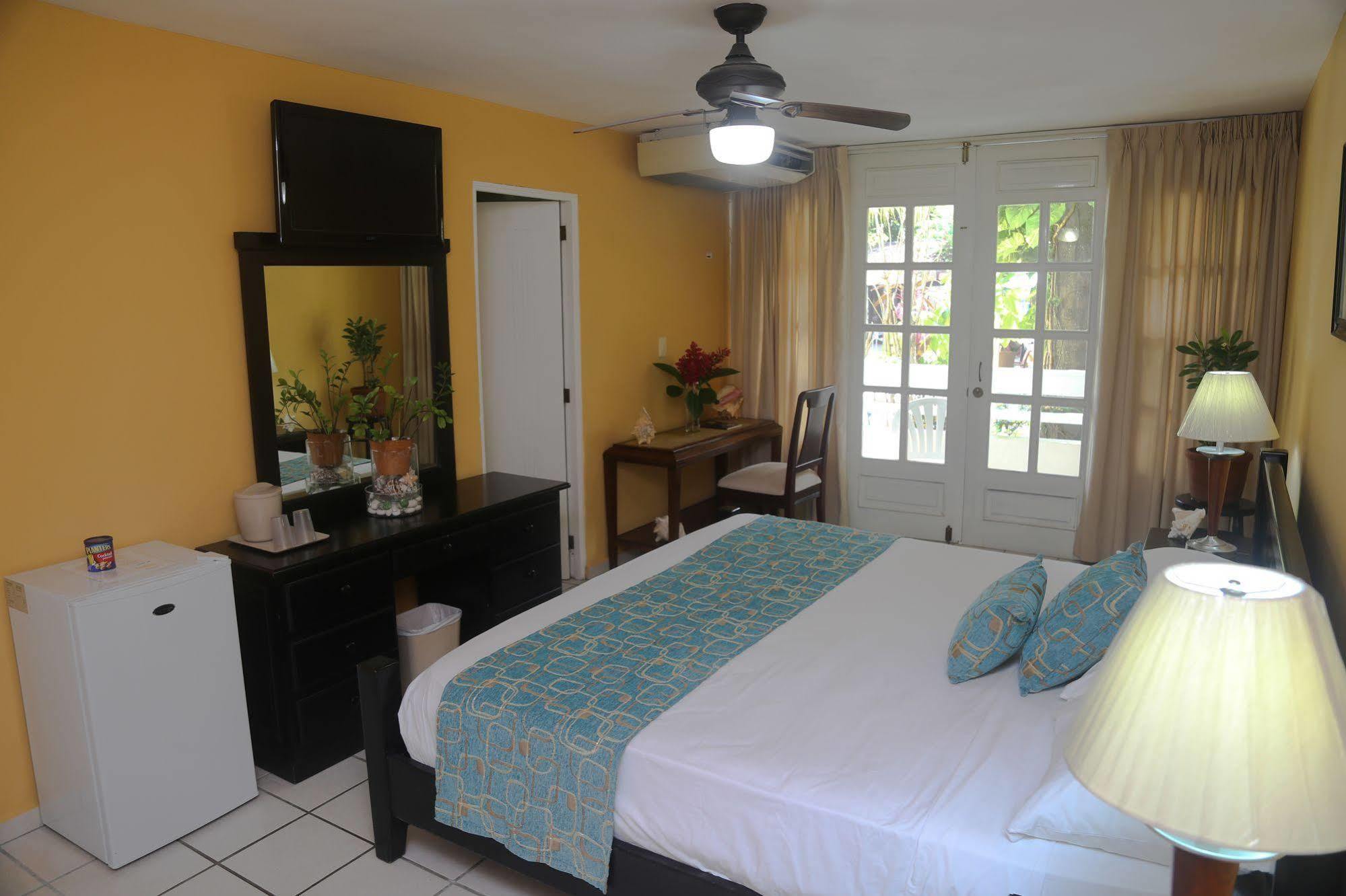 Terra Linda Hotel 3*
