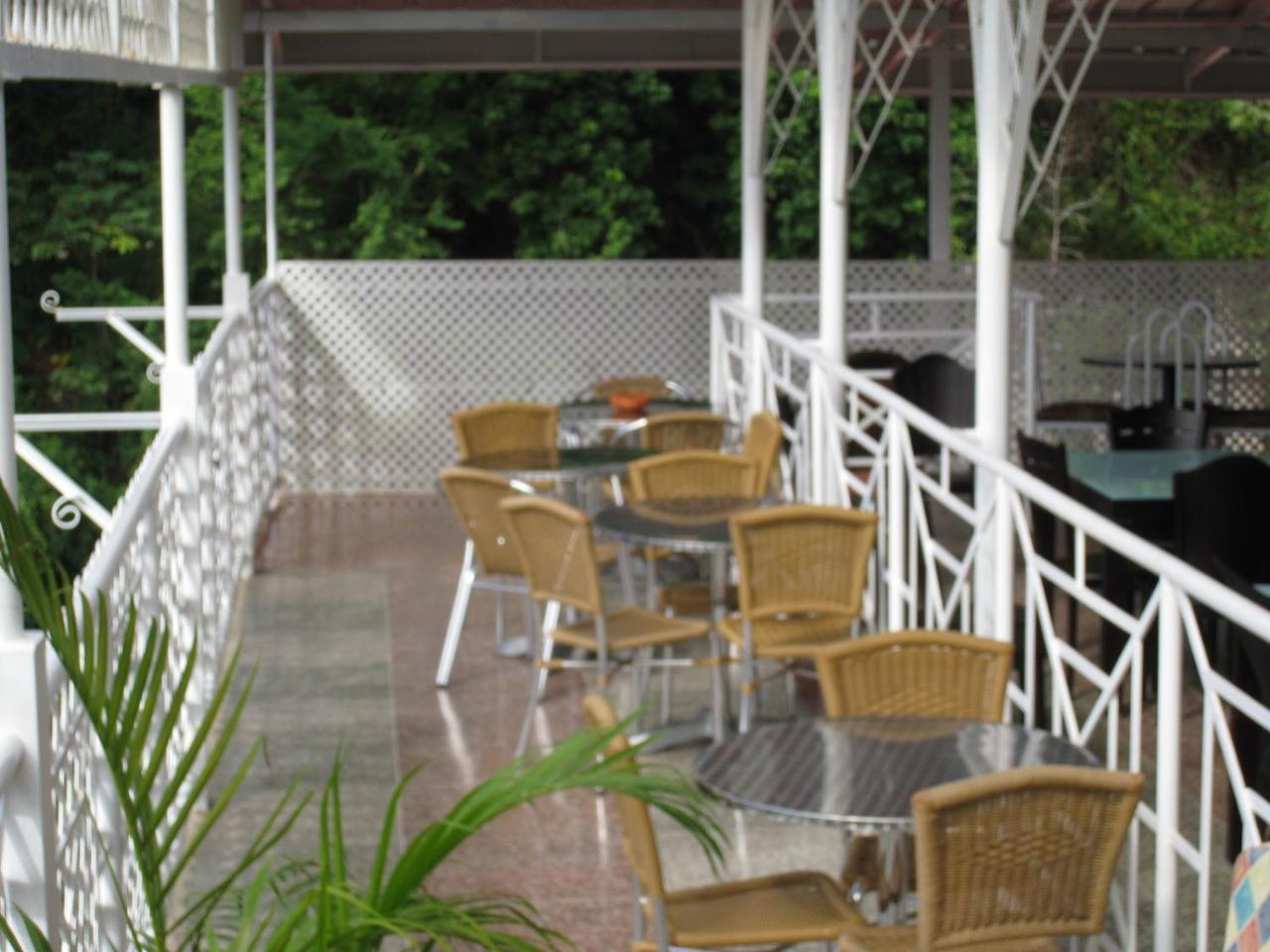 Hotel Alicia's Palace