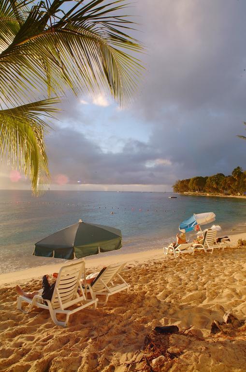 Resort Starfish Discovery Bay 3*