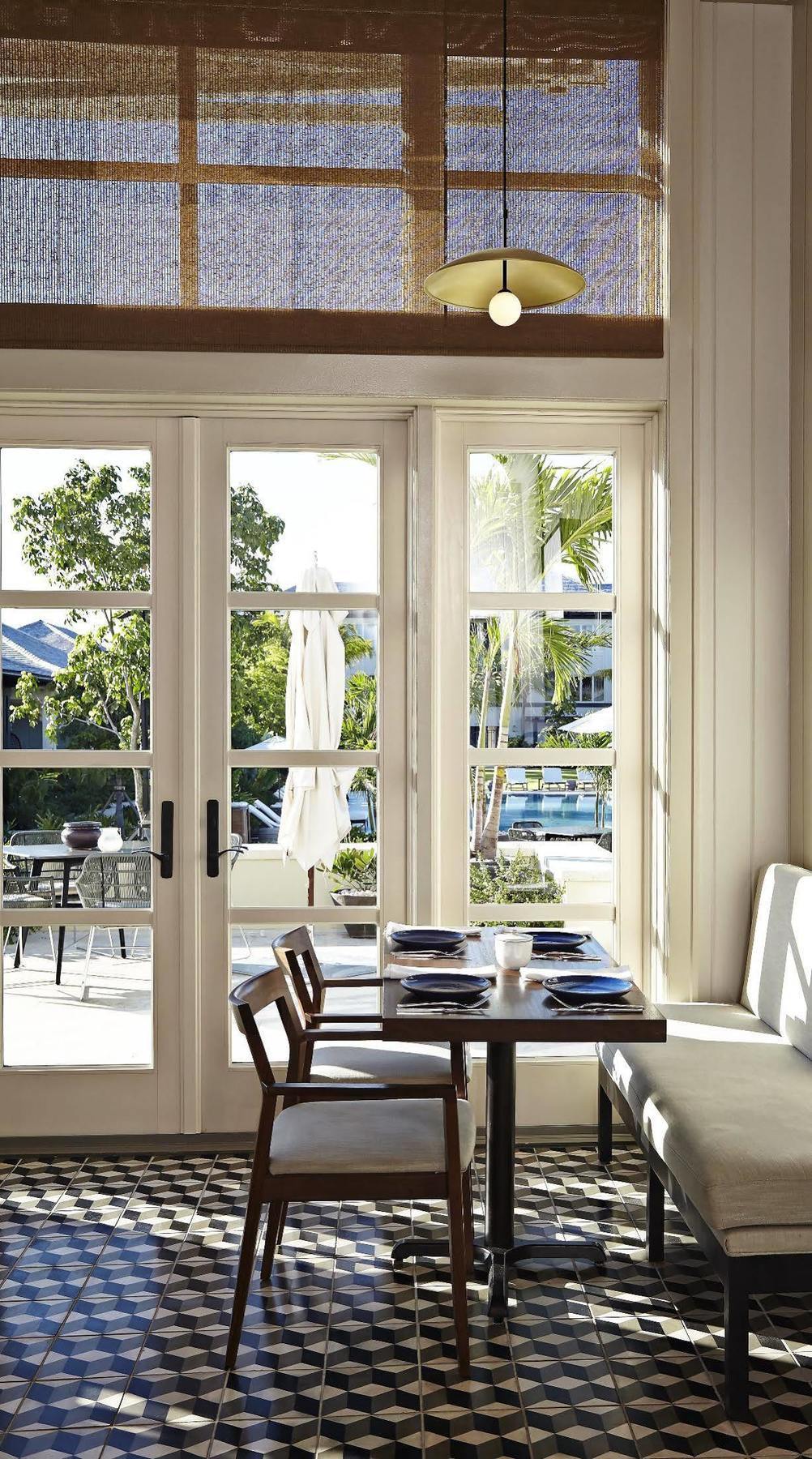 The Island House Hotel