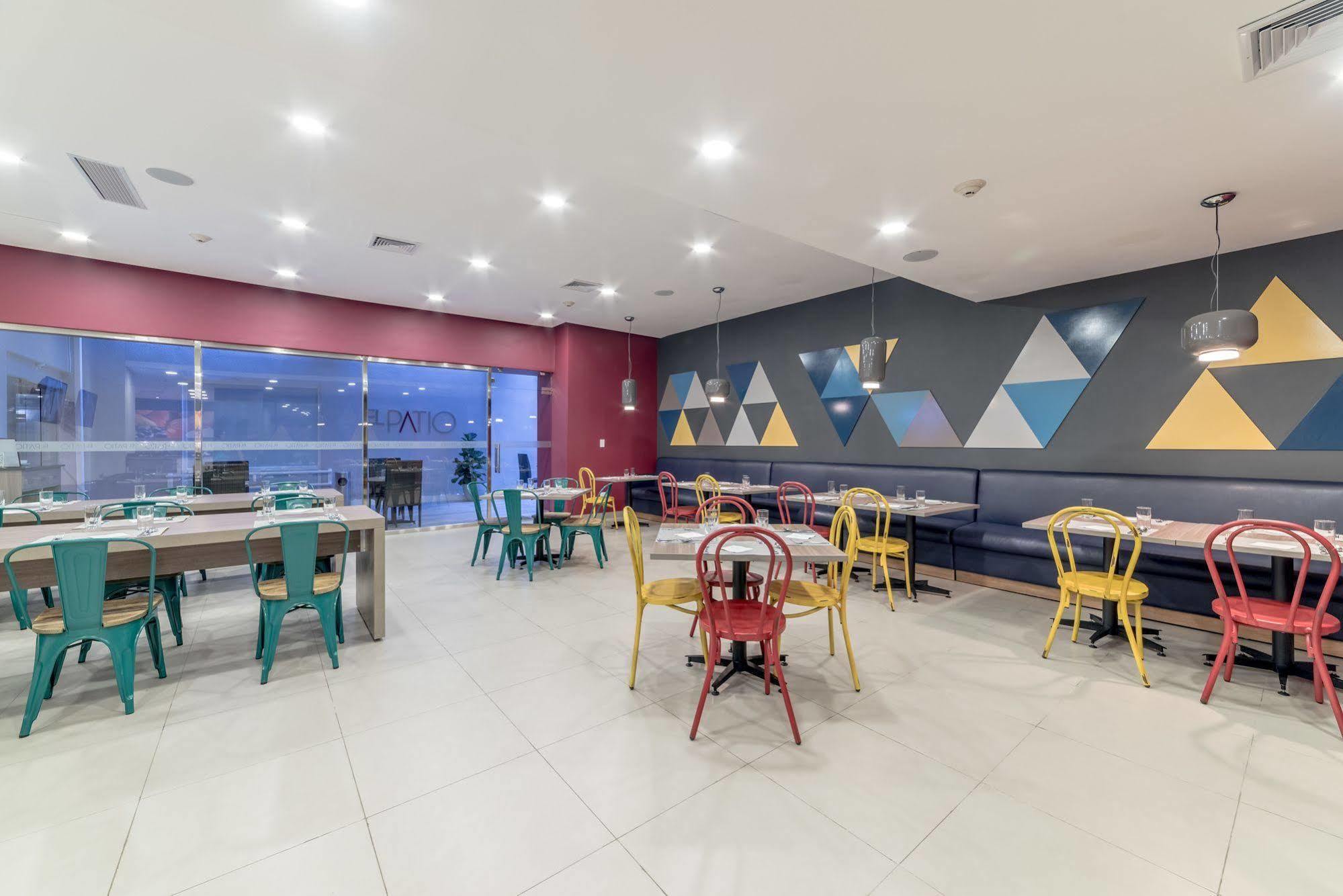 Novus Plaza Hodelpa Santo Domingo