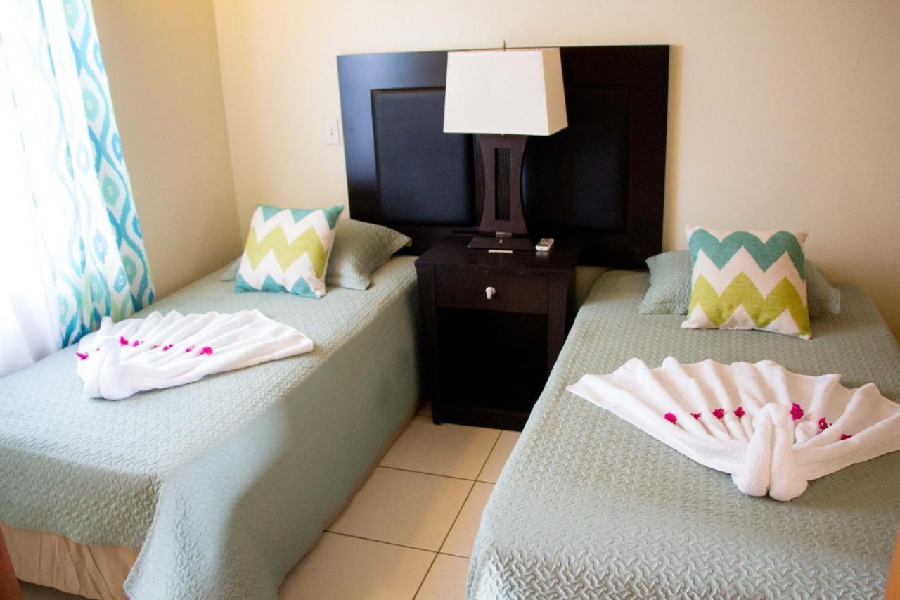 Connie's Comfort Aparthotel 3*