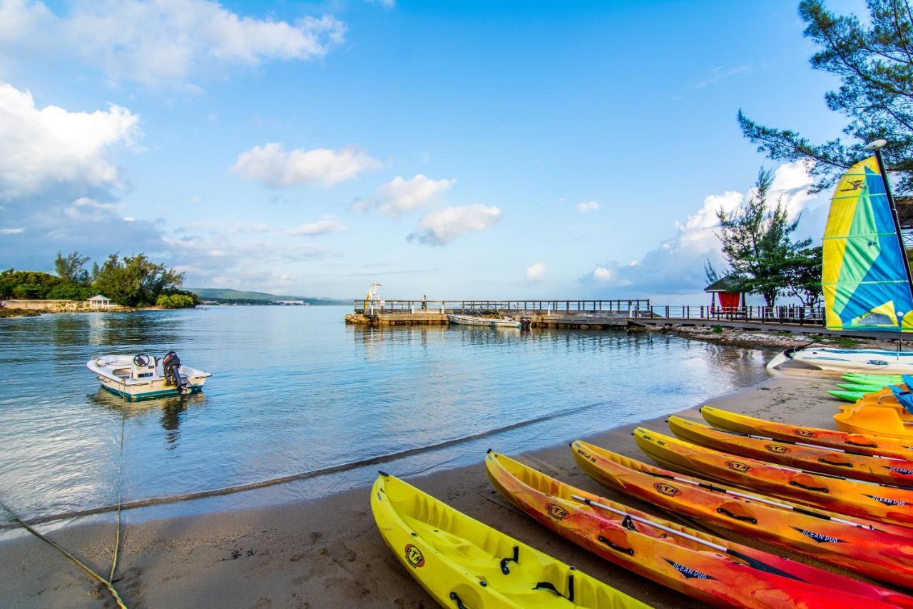 Jewel Paradise Cove Adult Beach & Spa Resort 5*