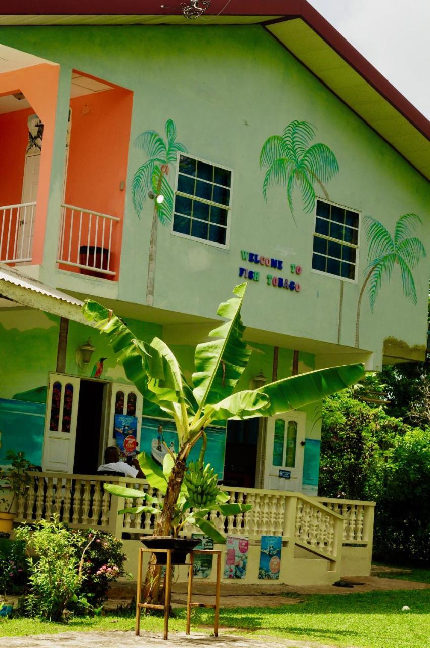 Fish Tobago Hostel *