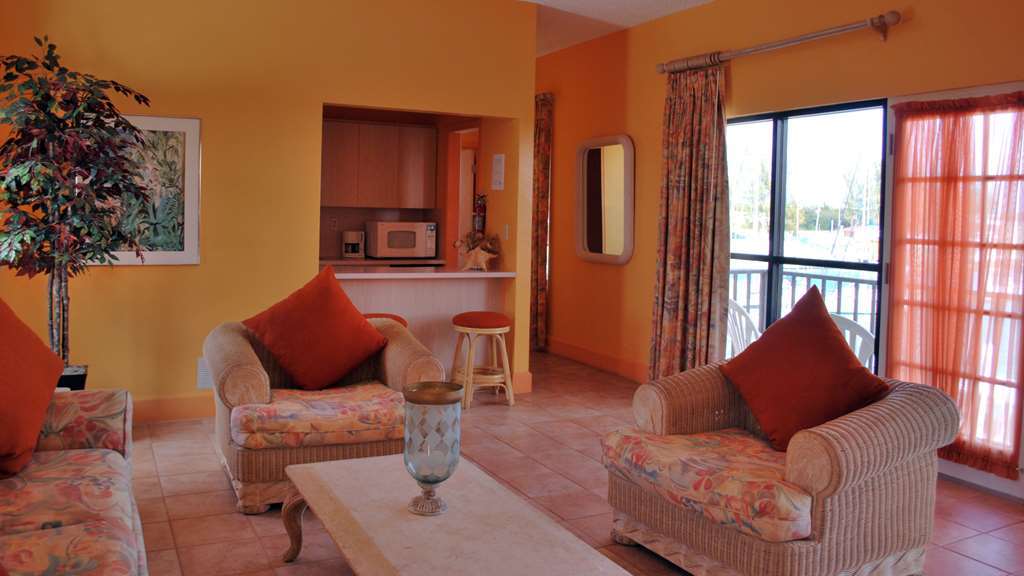 Resort Running Mon Sunrise & Marina Freeport