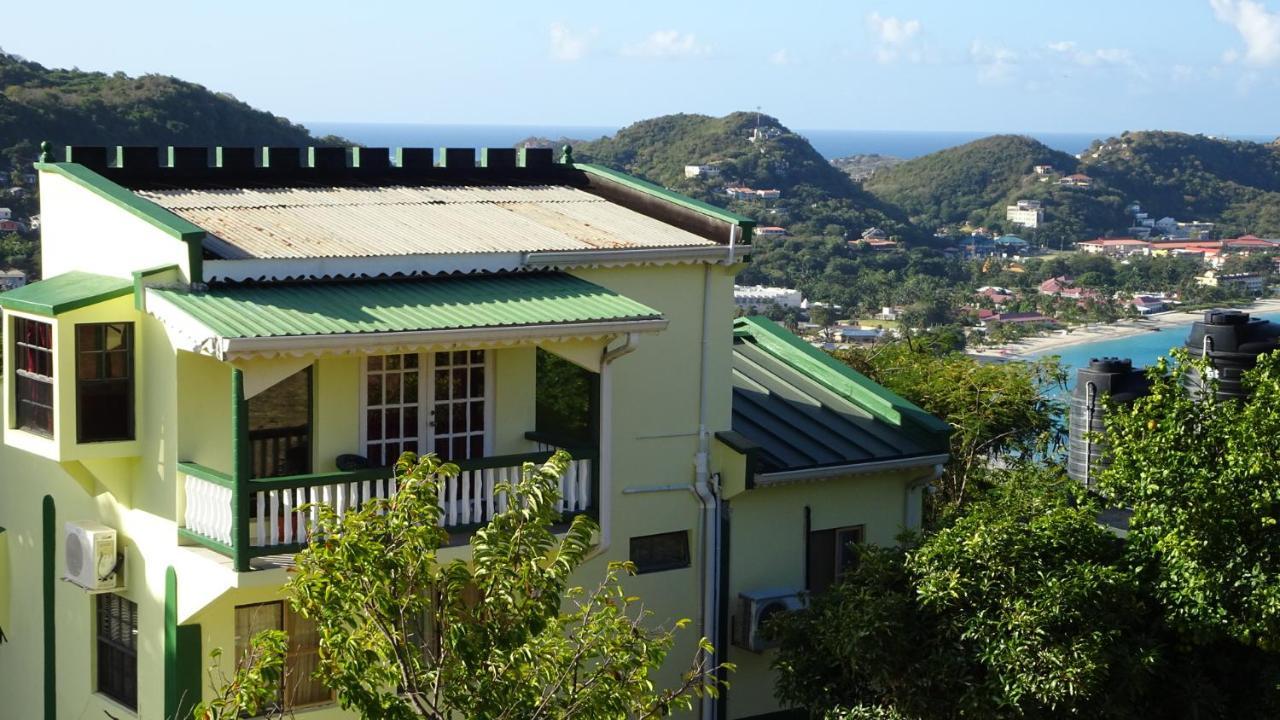 Acomodação com café da manhã  Little Palace