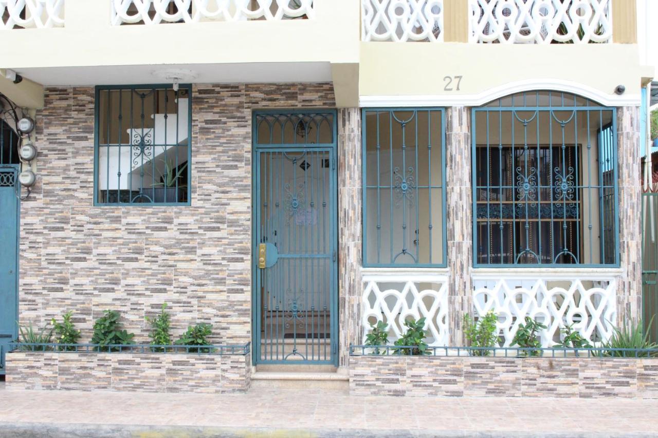 Elisa Furnished Apartamento *