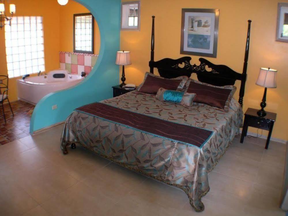 Enchanted Waters Tobago 3* Buccoo