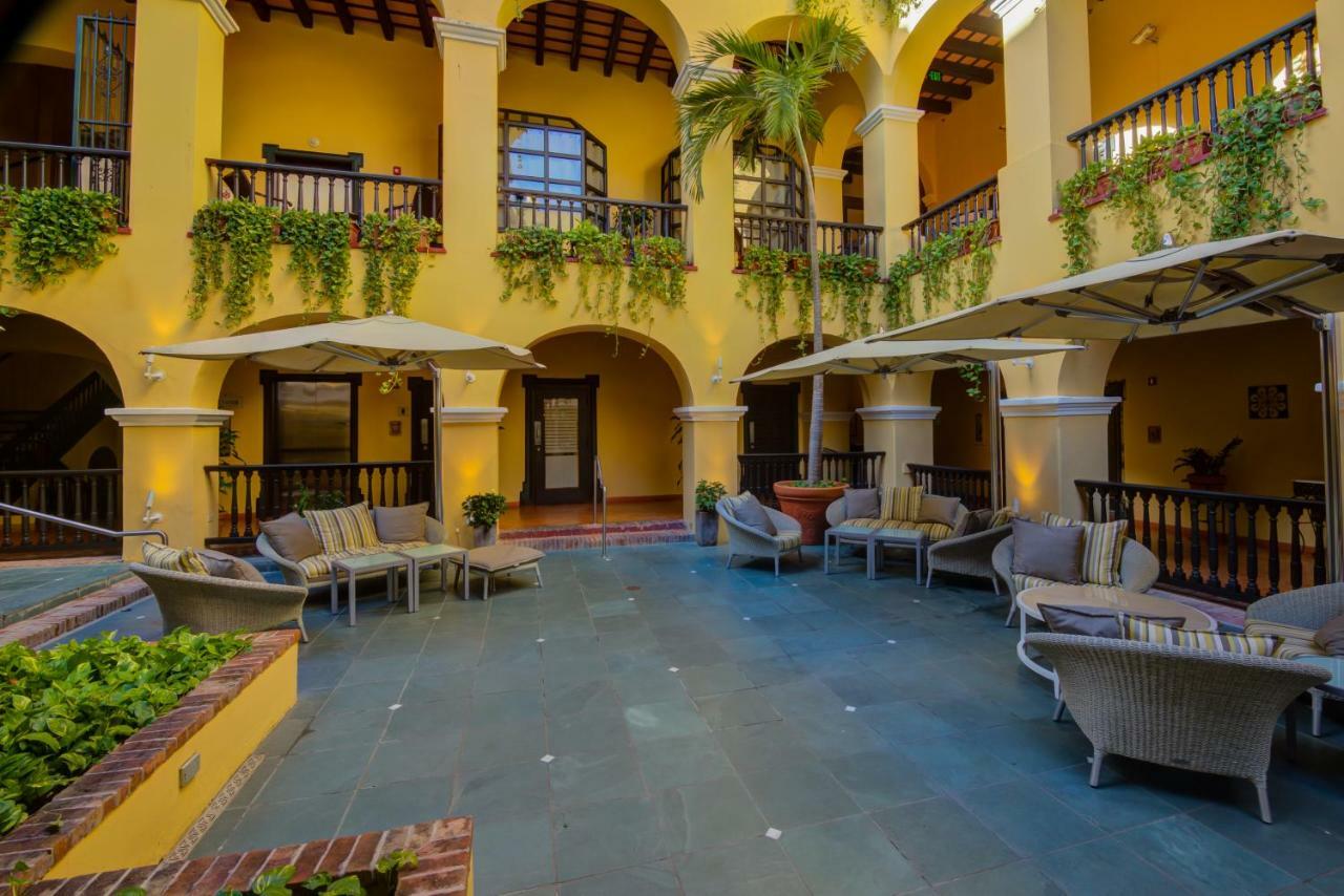 El Convento Hotel