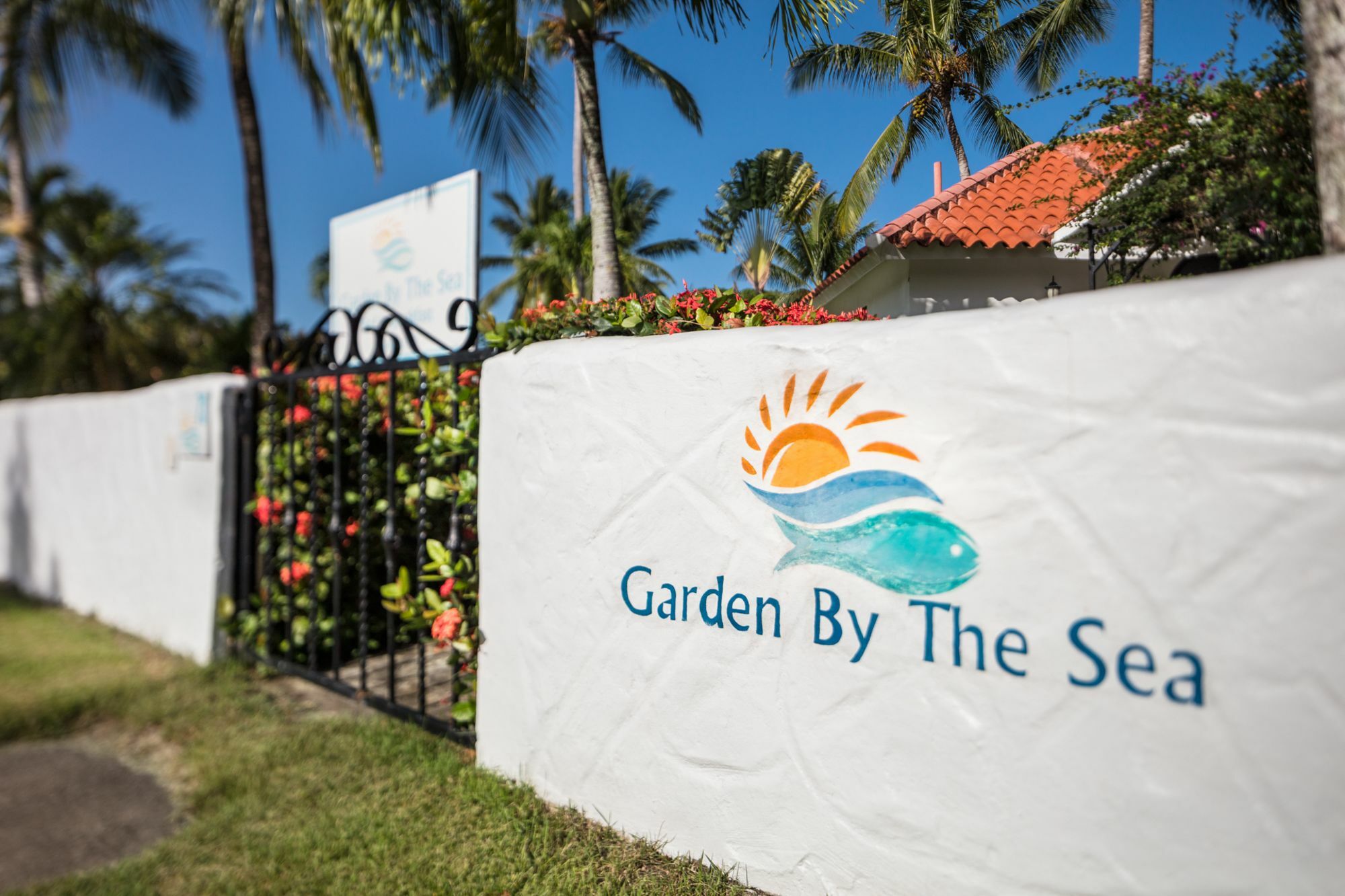 Acomodação com café da manhã  Garden By The Sea 4*
