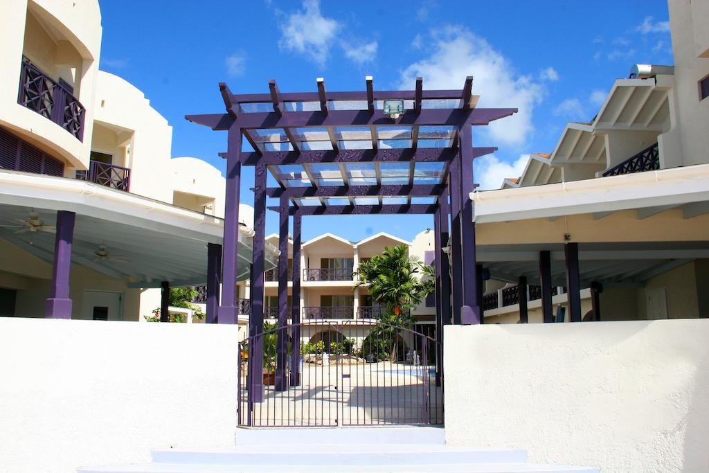 Infinity On The 3* Christ Church