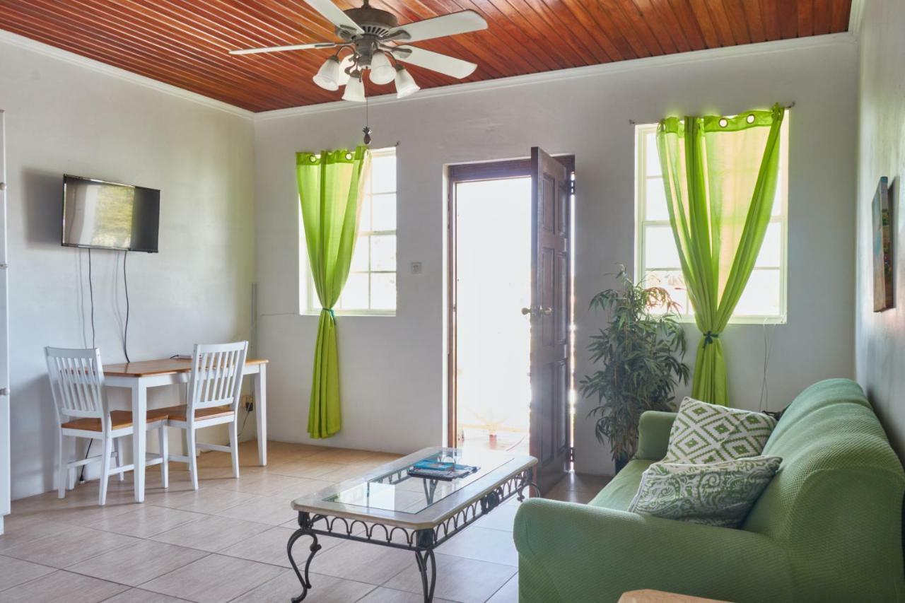 Sun & Sea Apartment *