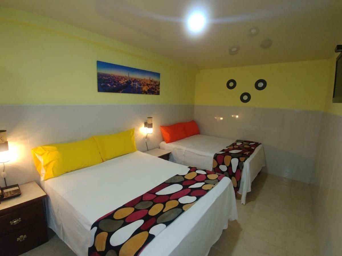 Hotel Riparbella 3*