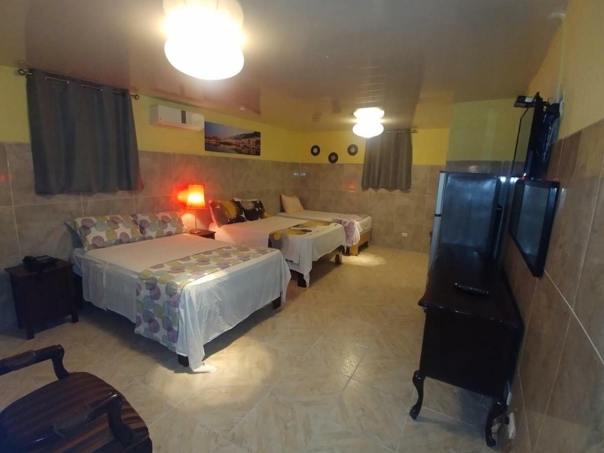 Riparbella Hotel Santo Domingo