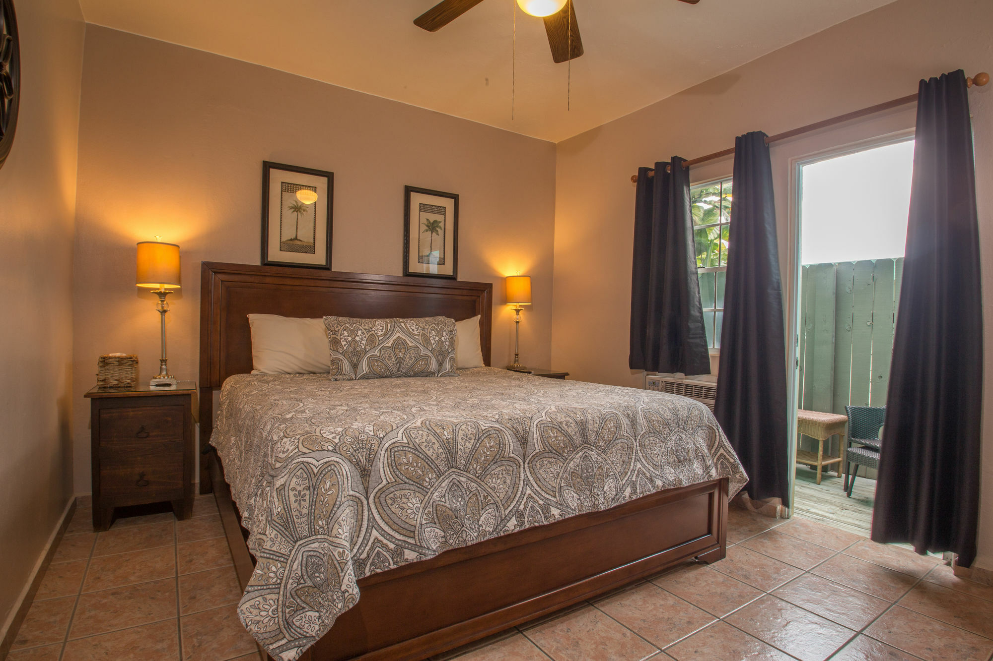 Hotel Lazy Parrot 3*