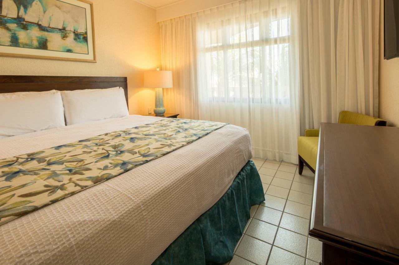 Casa Del Mar Palm Beach