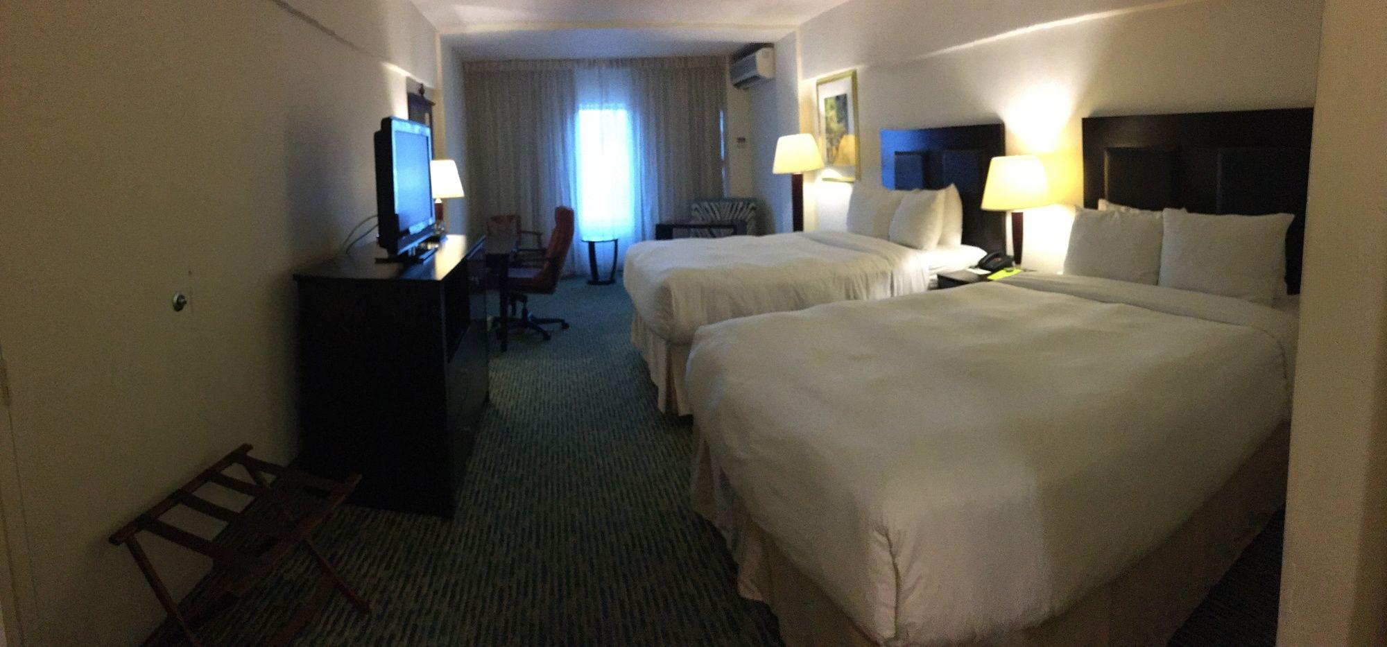 Hotel Radisson Trinidad 3*