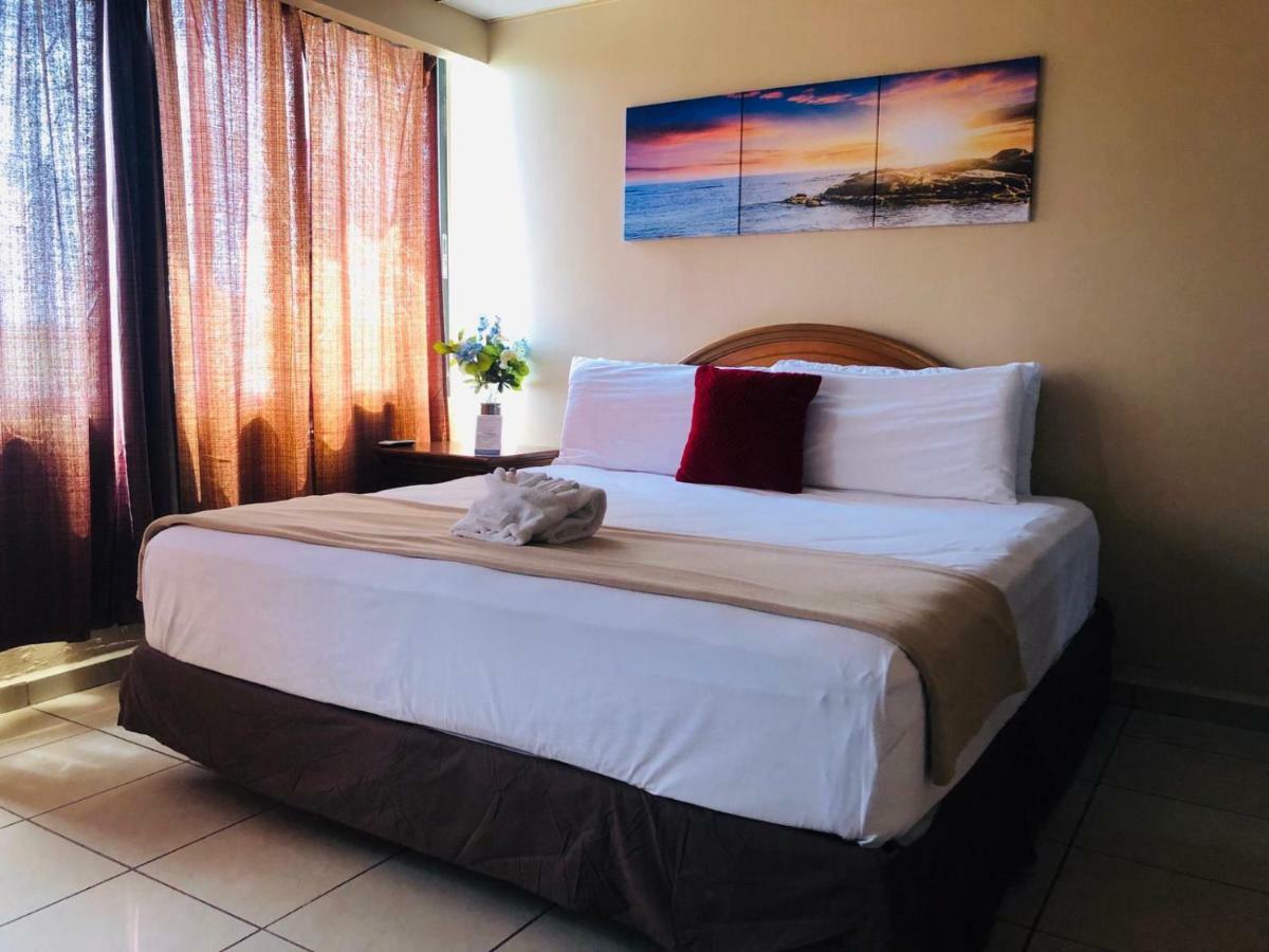 Arecibo Inn Pensão 2*