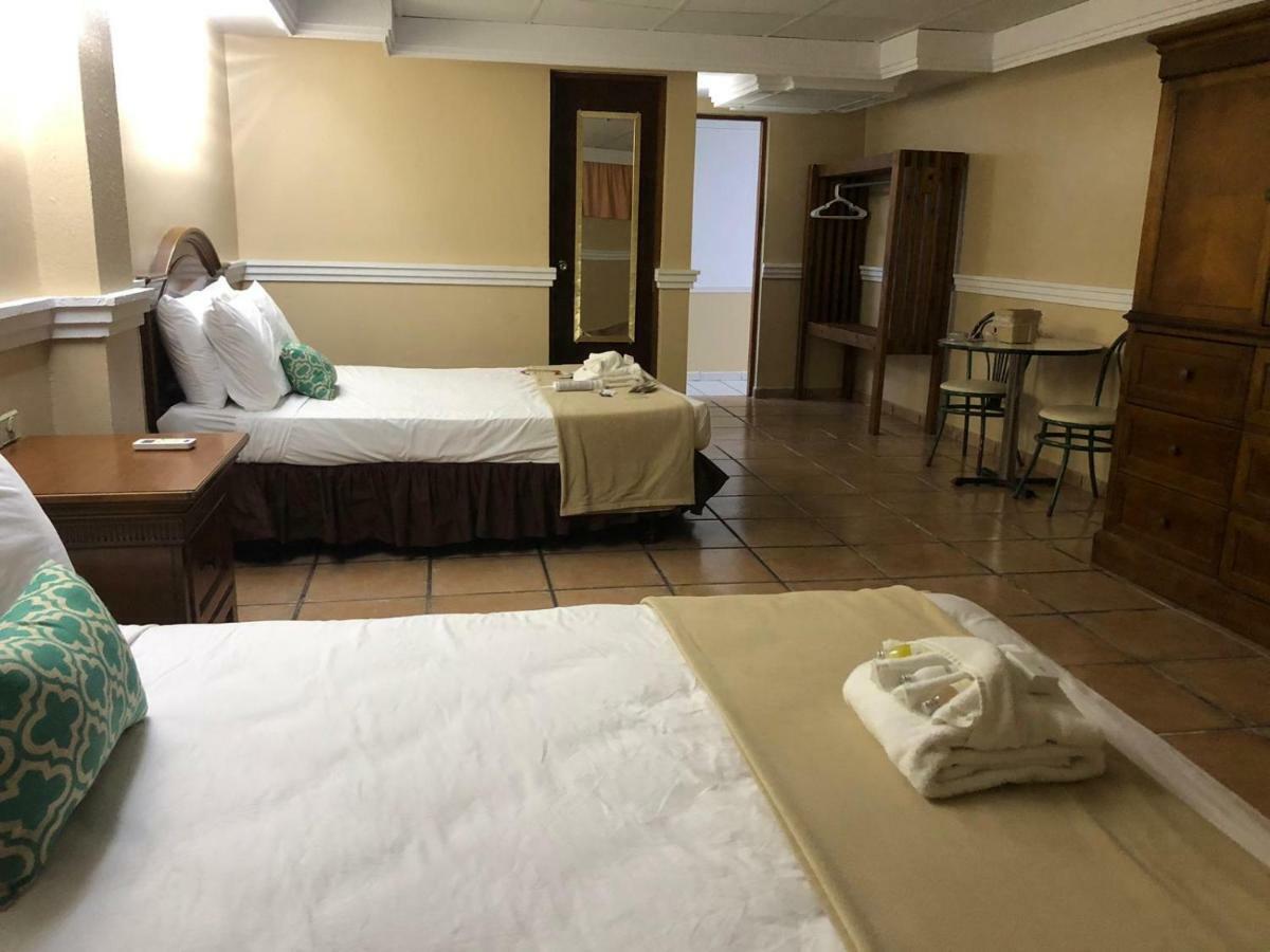 Pensão Arecibo Inn 2*