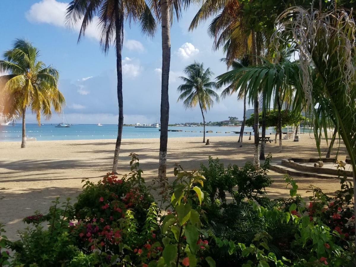 Rosi Ocean Hotel Ocho Rios