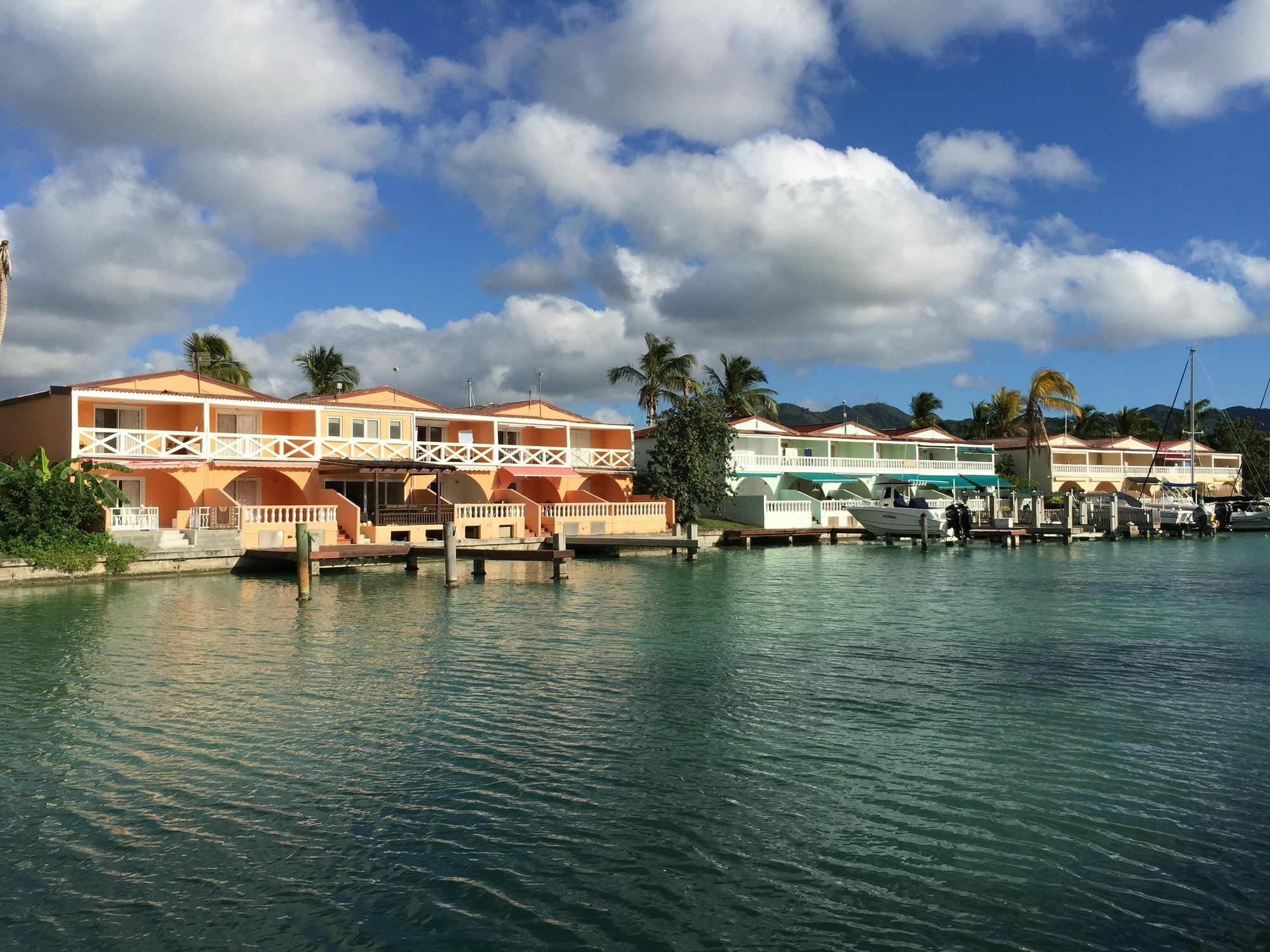 Antigua Chiama Italia