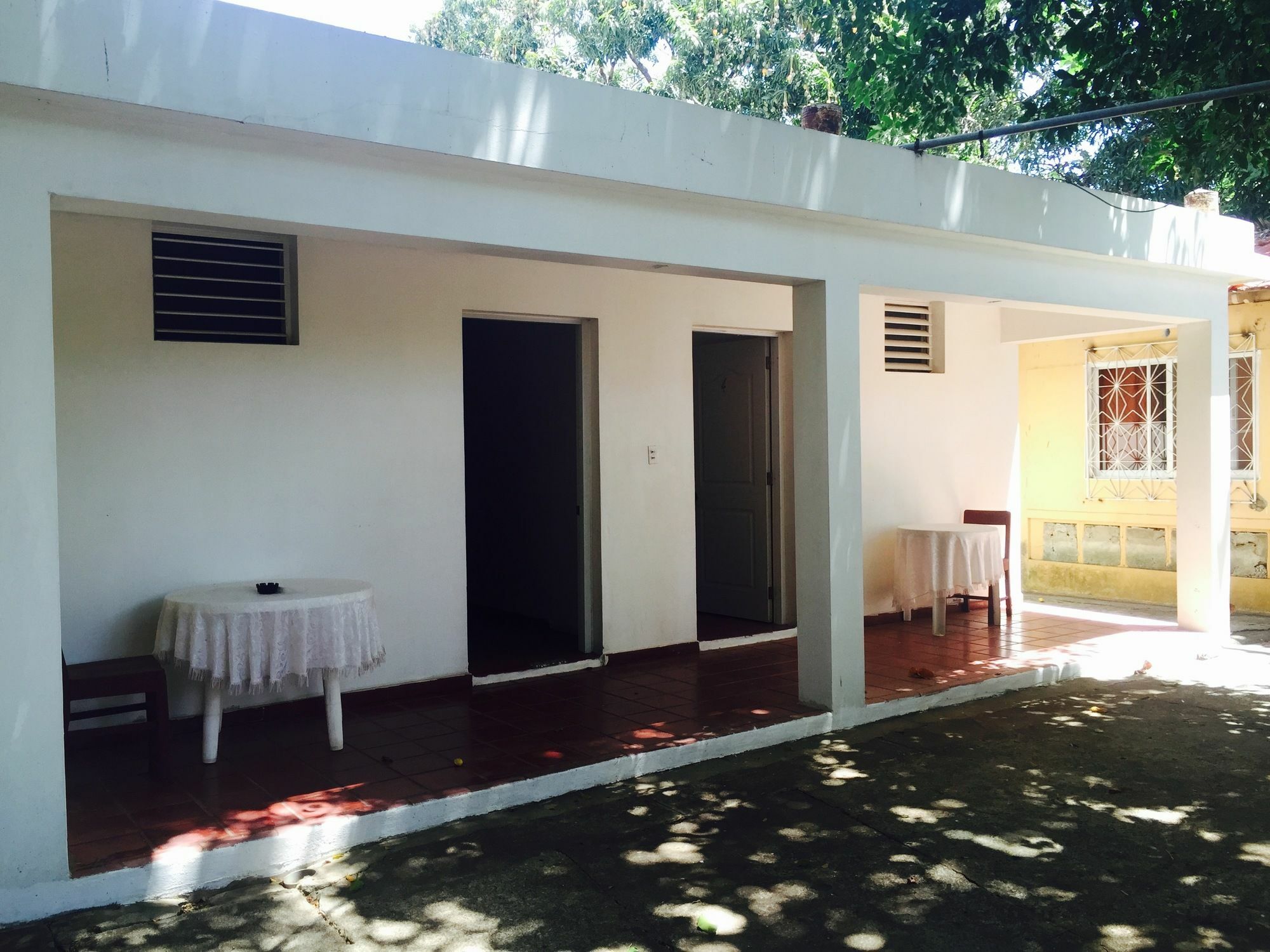 Rocky's Rock & Blues Bar And Hotel Sosua