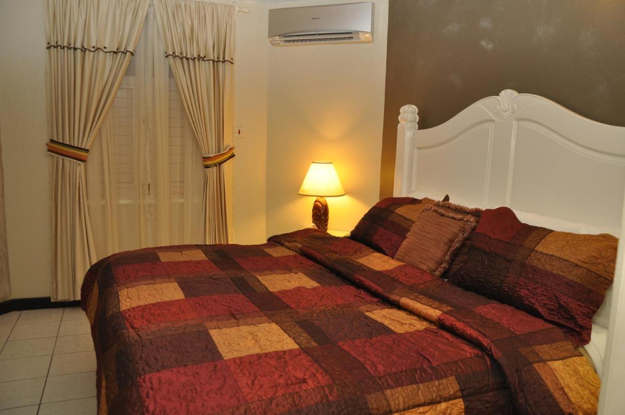 Marchabell By The Sea E22 Apartment Ocho Rios
