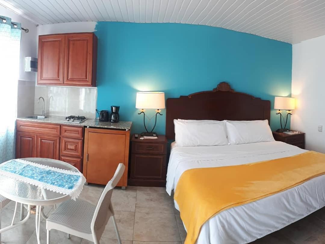 Solar Aparthotel